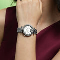 The Opulent Roman Round Watch – Metallic Silver